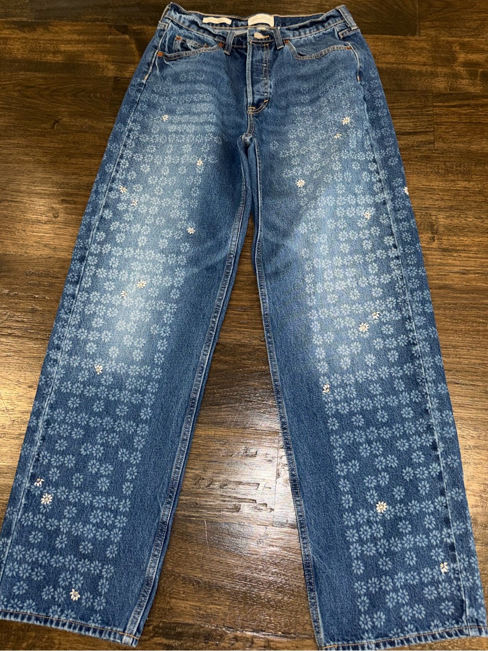 Universal Thread Blue Patterned Straight-Leg Jeans - Picture 2 of 12